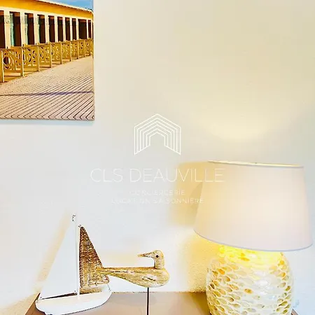 Les Voiles A C.l.s * Deauville